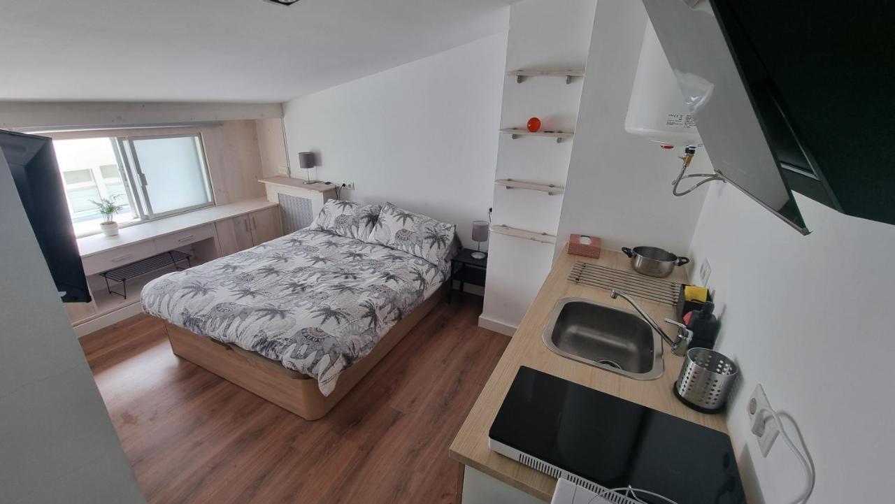 Estudio Acogedor En El Centro Apartment Santiago de Compostela Bagian luar foto